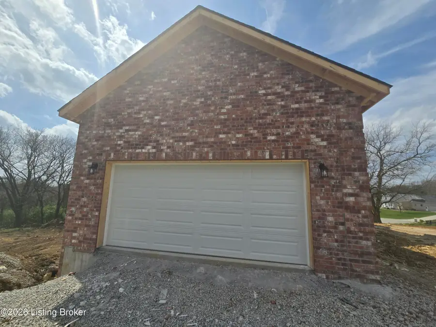 481 Peterson Dr, Taylorsville, KY 40071 - #3