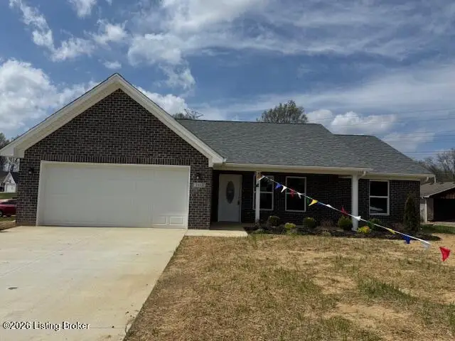 5408 Mt Holyoke Dr, Louisville, KY 40216 - #1