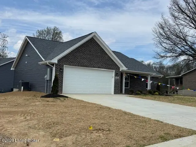 5408 Mt Holyoke Dr, Louisville, KY 40216 - #3