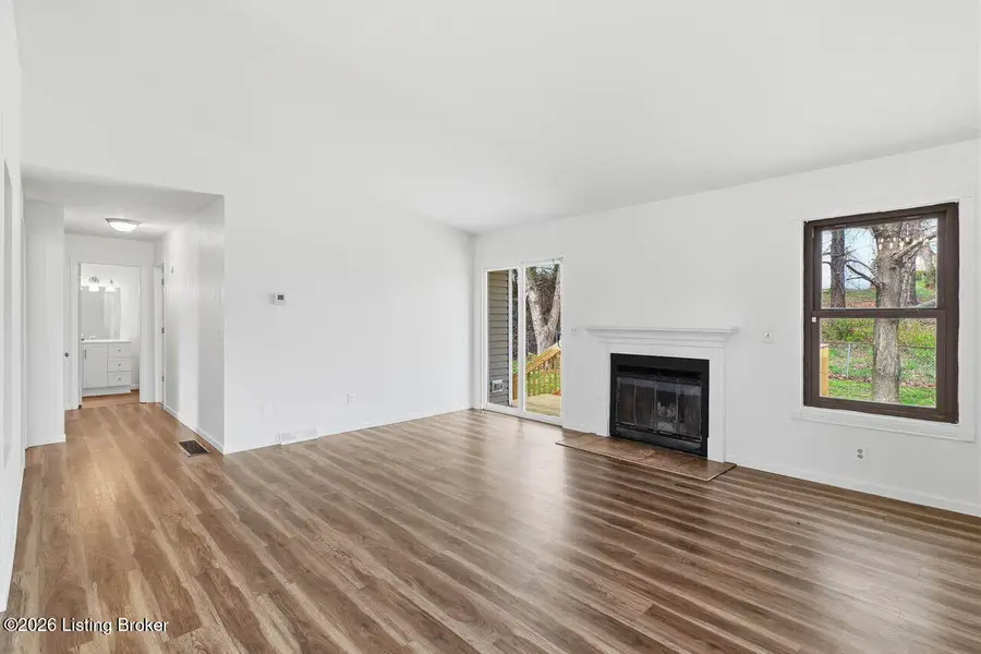 935 Austin Dr, Radcliff, KY 40160 - #3