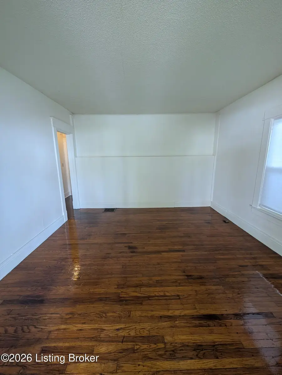 3118 Dumesnil St, Louisville, KY 40211 - #2