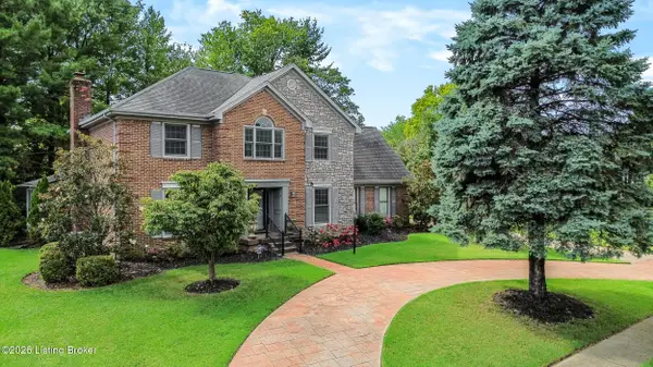 9104 Linn Station Rd, Louisville, KY 40222