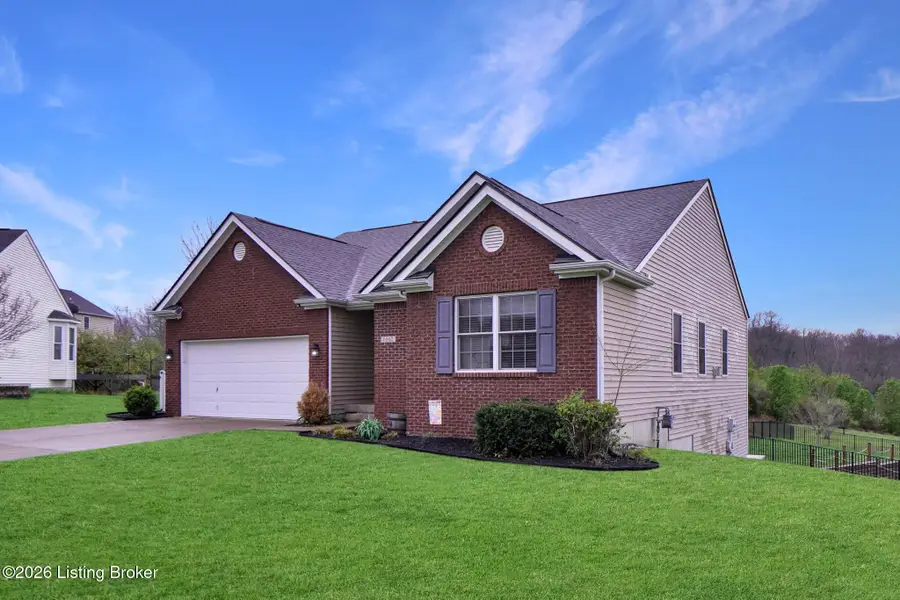 1002 Gold Bark Ct, La Grange, KY 40031 - #2