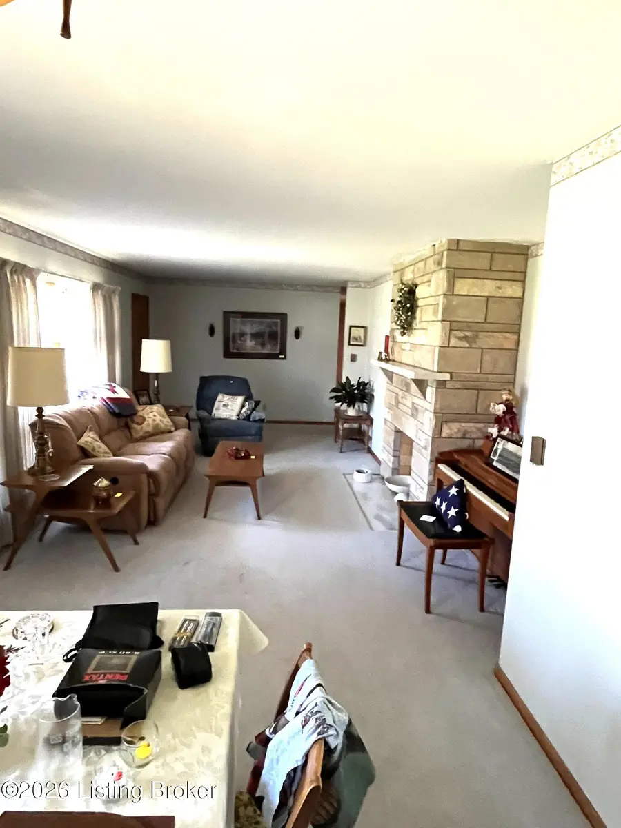 2 Sportsman's Ln, Frankfort, KY 40601 - #3