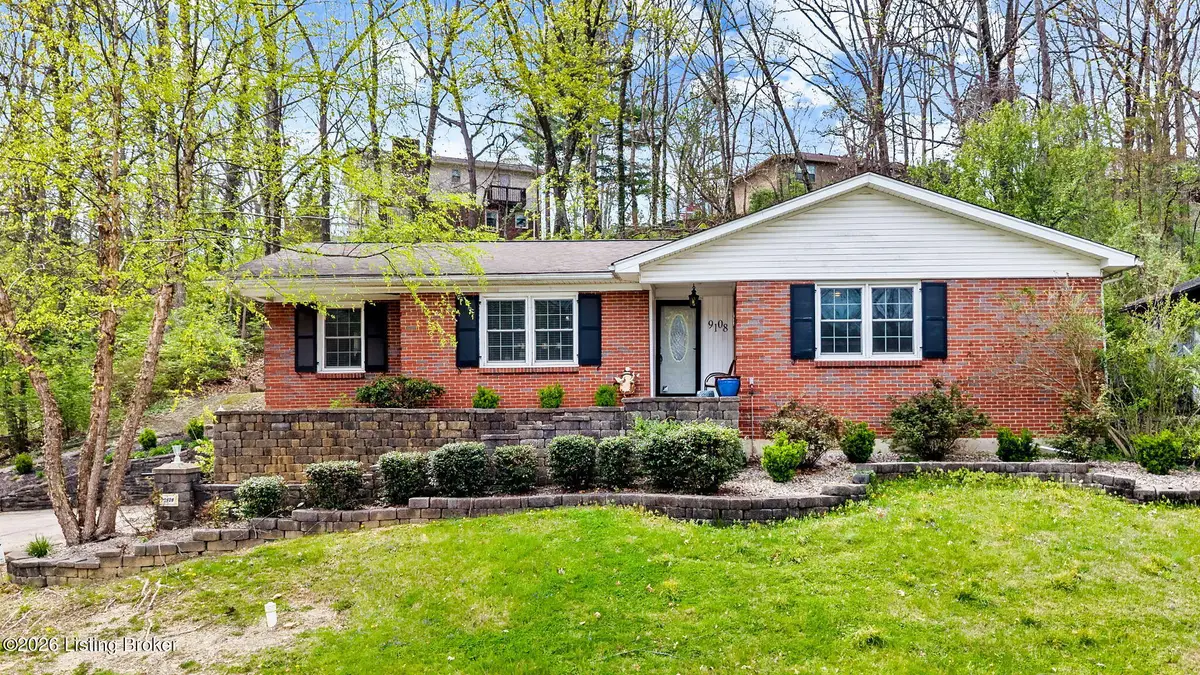 9108 Royal Oak Dr, Louisville, KY 40272 - #1
