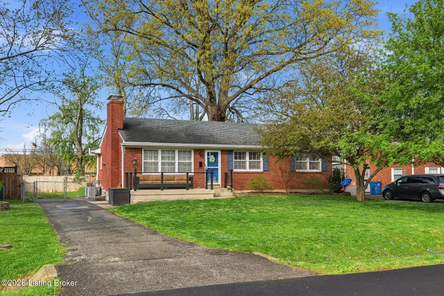 3716 Youngwood Rd, Louisville, KY 40218 - #2