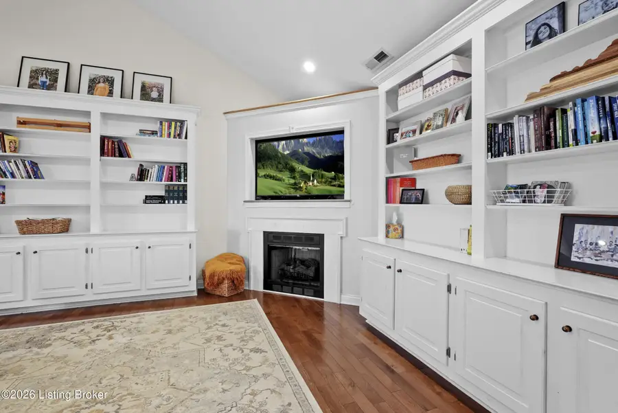 396 Bridlewood Ave, Shelbyville, KY 40065 - #3