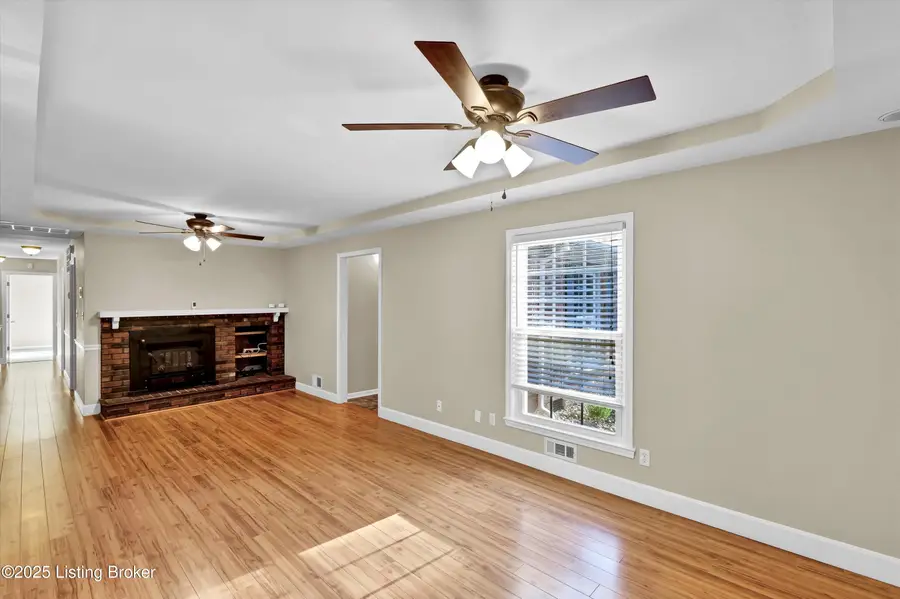 11605 Brentlinger Ln, Louisville, KY 40291 - #3