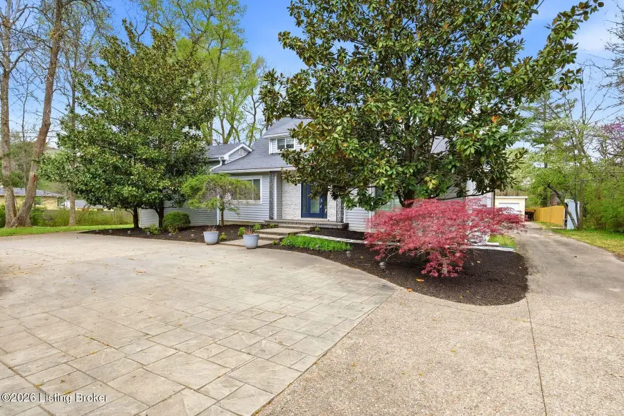 11805 Cedardale Rd, Anchorage, KY 40223 - #2