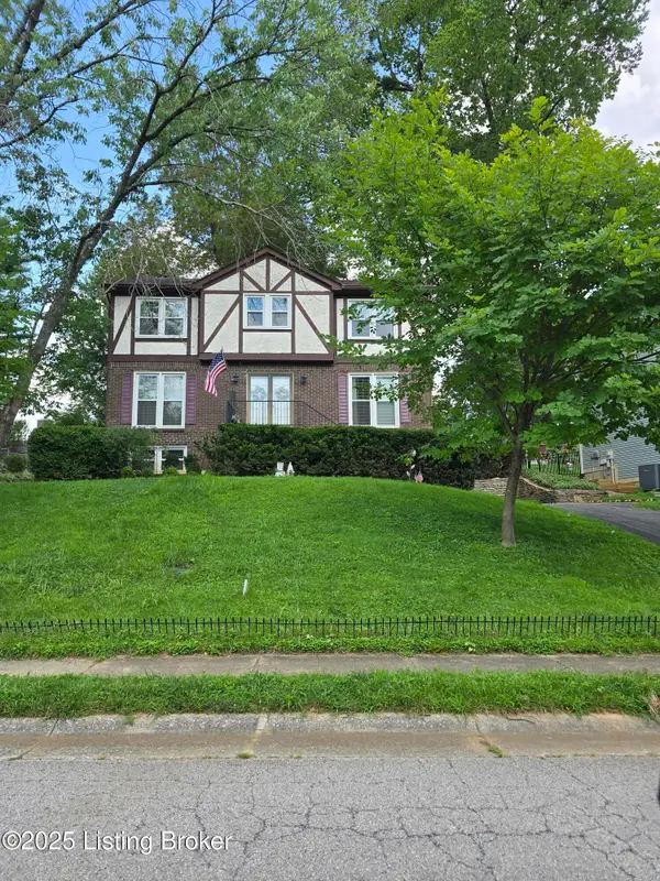 4111 Brentler Rd, Louisville, KY 40241