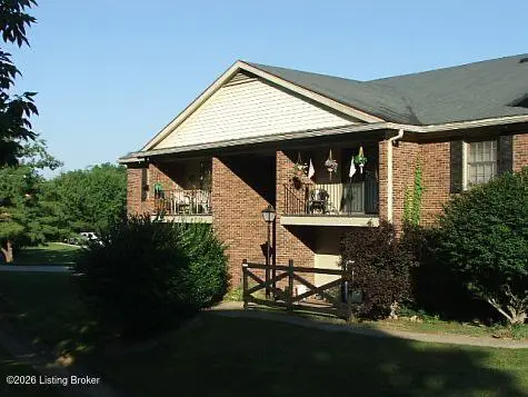 8001 Montero Dr #F1, Prospect, KY 40059