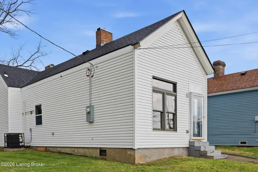 2715 Northwestern Pkwy, Louisville, KY 40212 - #3