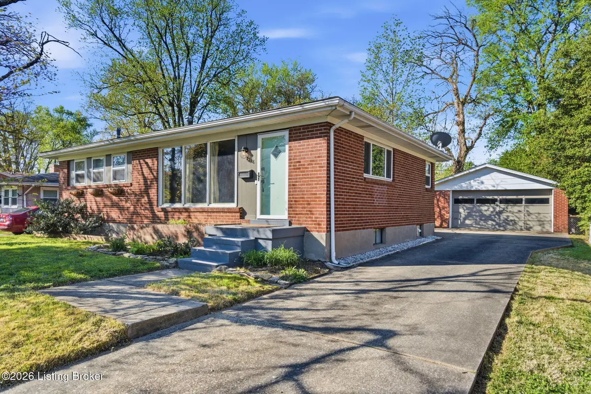 3206 Radiance Rd, Louisville, KY 40220 - #1