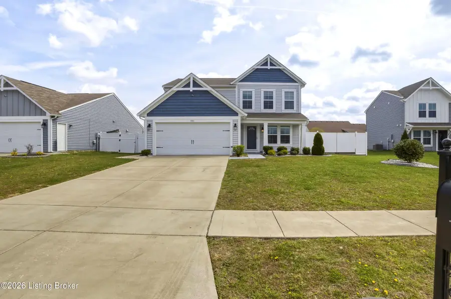 400 Boulders West Dr, Shepherdsville, KY 40165 - #2