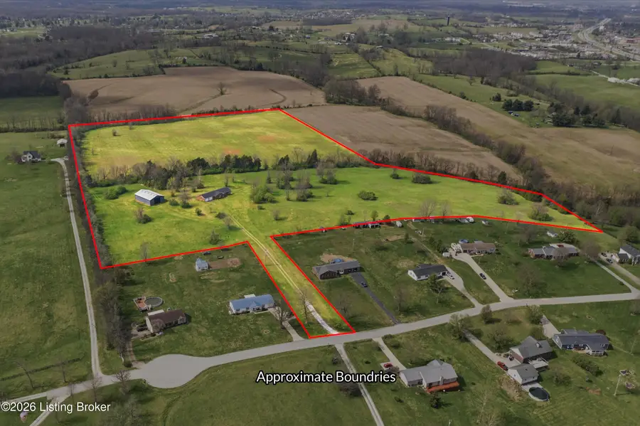 1065 Highview Dr, Lawrenceburg, KY 40342 - #2