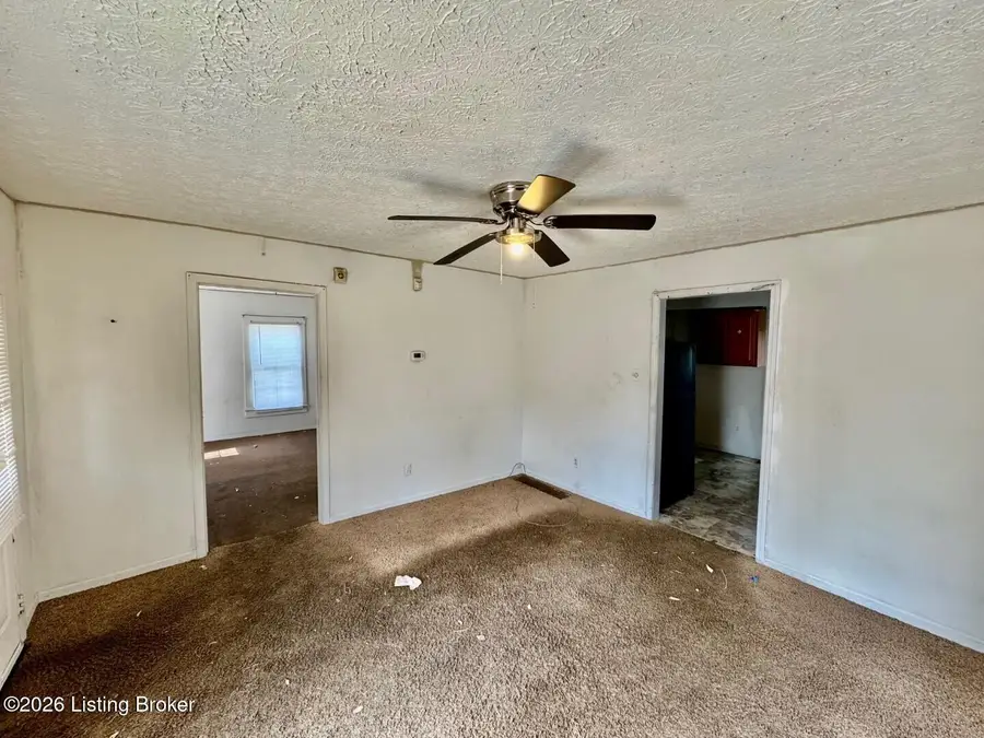 707 Claybrooke Ave, Springfield, KY 40069 - #3