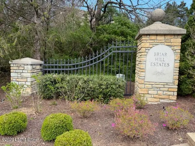 6311 Breeze Hill Rd, Crestwood, KY 40014 - #2