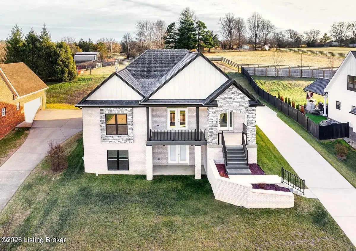 6619 Heritage Hills Dr, Crestwood, KY 40014 - #1