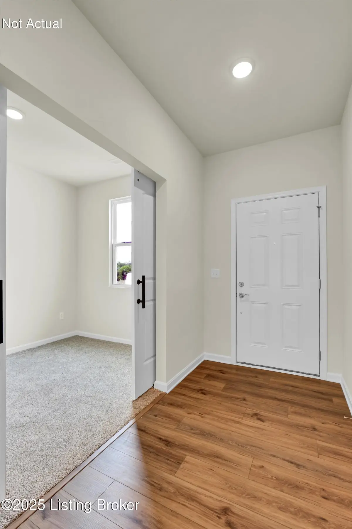 8800 Amaranth Dr, Louisville, KY 40291 - #1