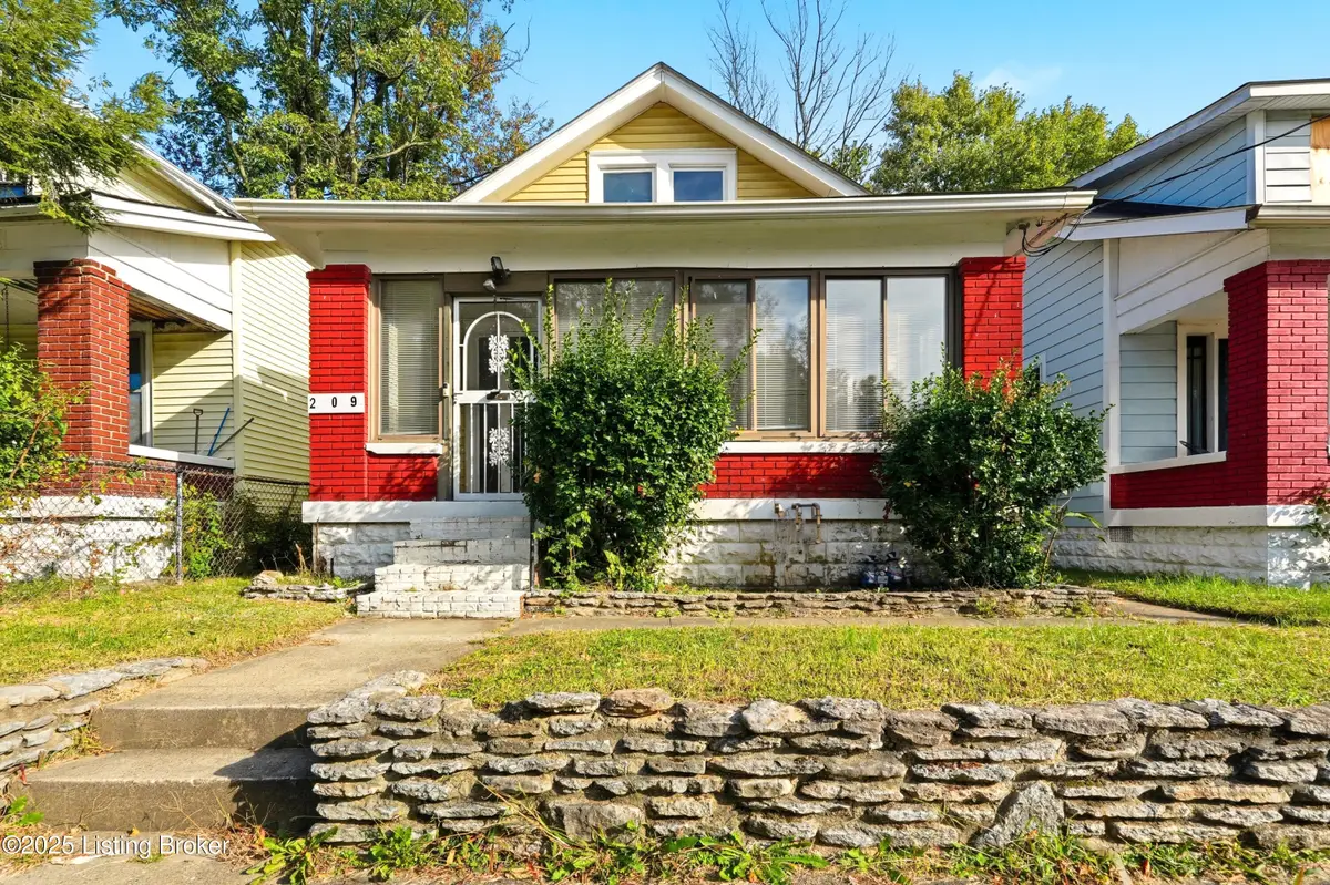 209 S 42nd St, Louisville, KY 40212 - #1