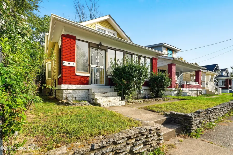 209 S 42nd St, Louisville, KY 40212 - #2