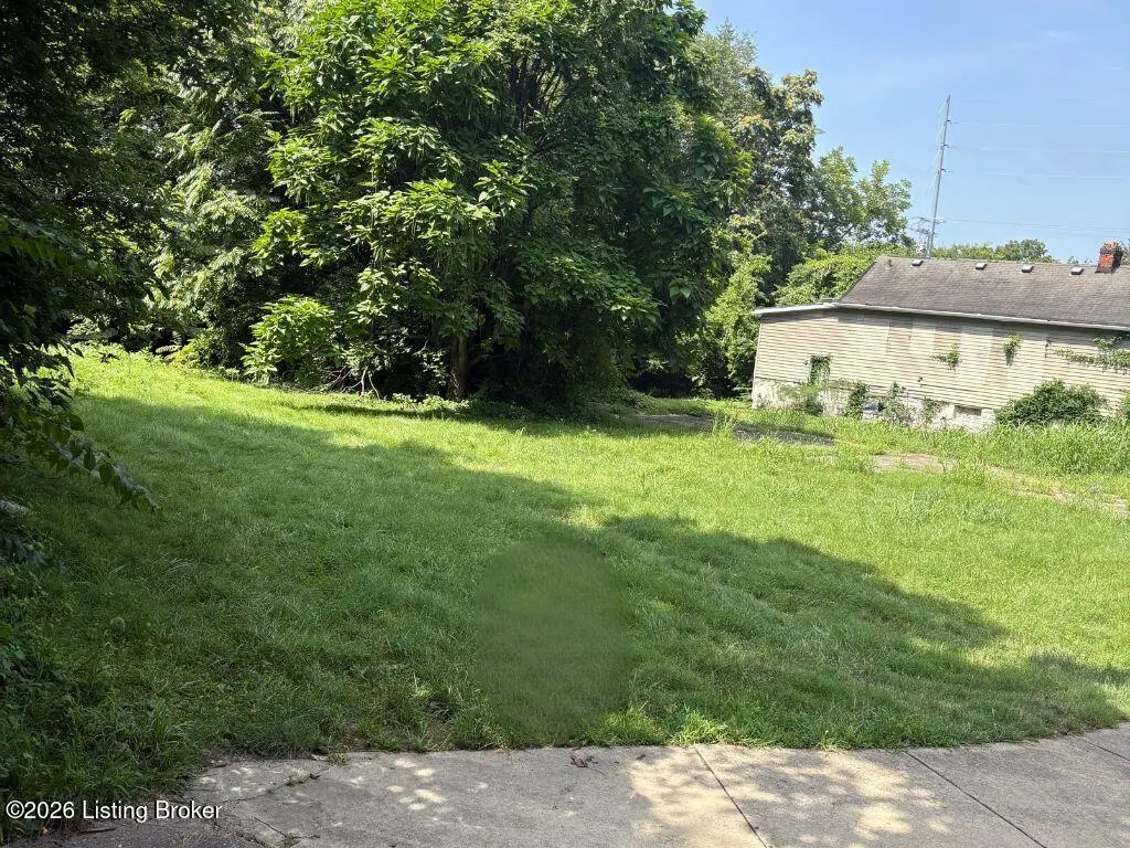 3109 W Jefferson St, Louisville, KY 40212 - #1