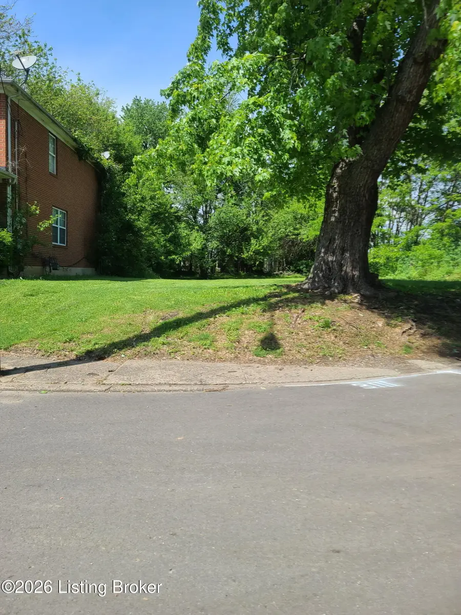 3109 W Jefferson St, Louisville, KY 40212 - #3