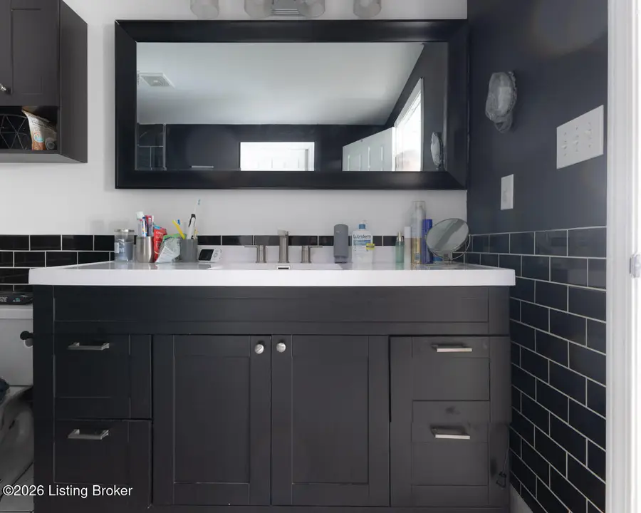 1038 High St, Shelbyville, KY 40065 - #3