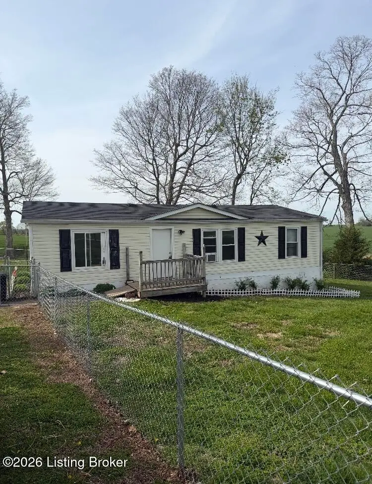 8460 Bloomfield Rd, Bloomfield, KY 40008 - #3