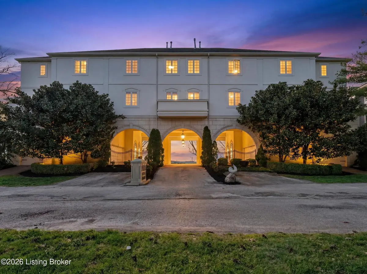 5305 Juniper Beach Rd, Prospect, KY 40059 - #1