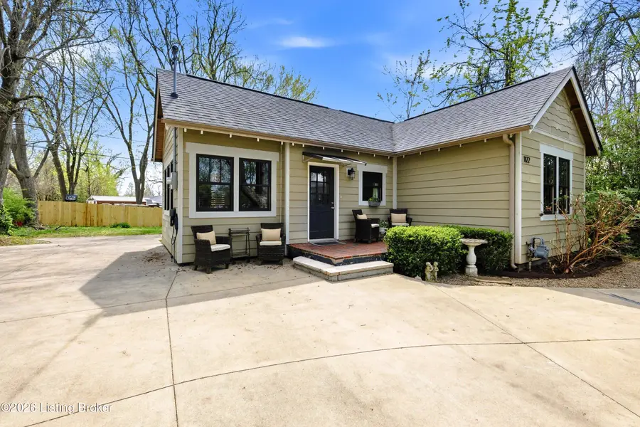 1122 Ellison Ave, Louisville, KY 40204 - #2