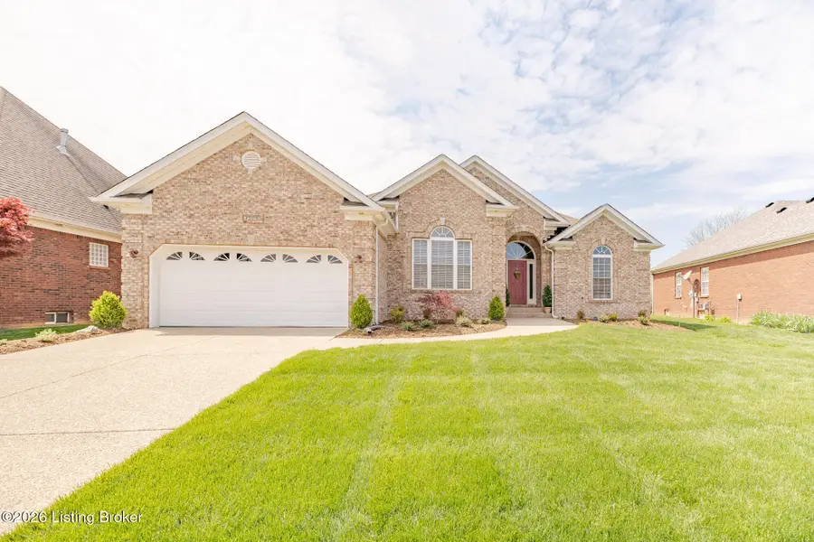 7808 Windgate Dr, Louisville, KY 40291 - #2