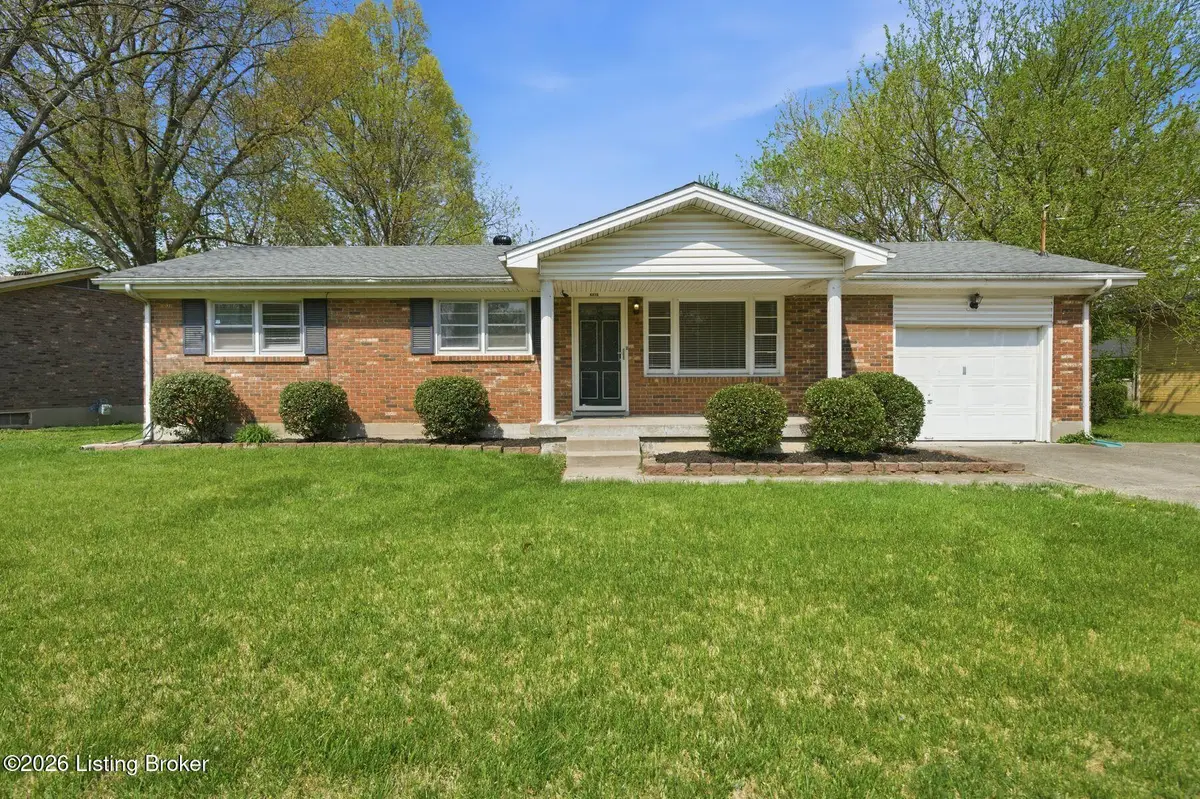 4410 Tara Gale Ct, Louisville, KY 40216 - #1