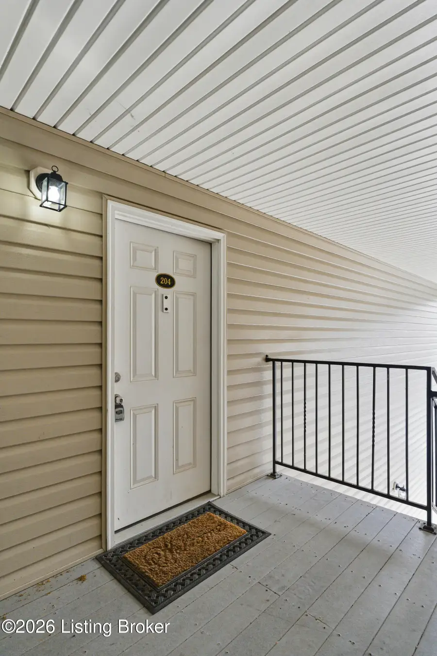 10200 Deer Vista Dr, Louisville, KY 40291 - #2