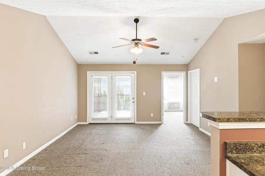 10200 Deer Vista Dr, Louisville, KY 40291 - #3