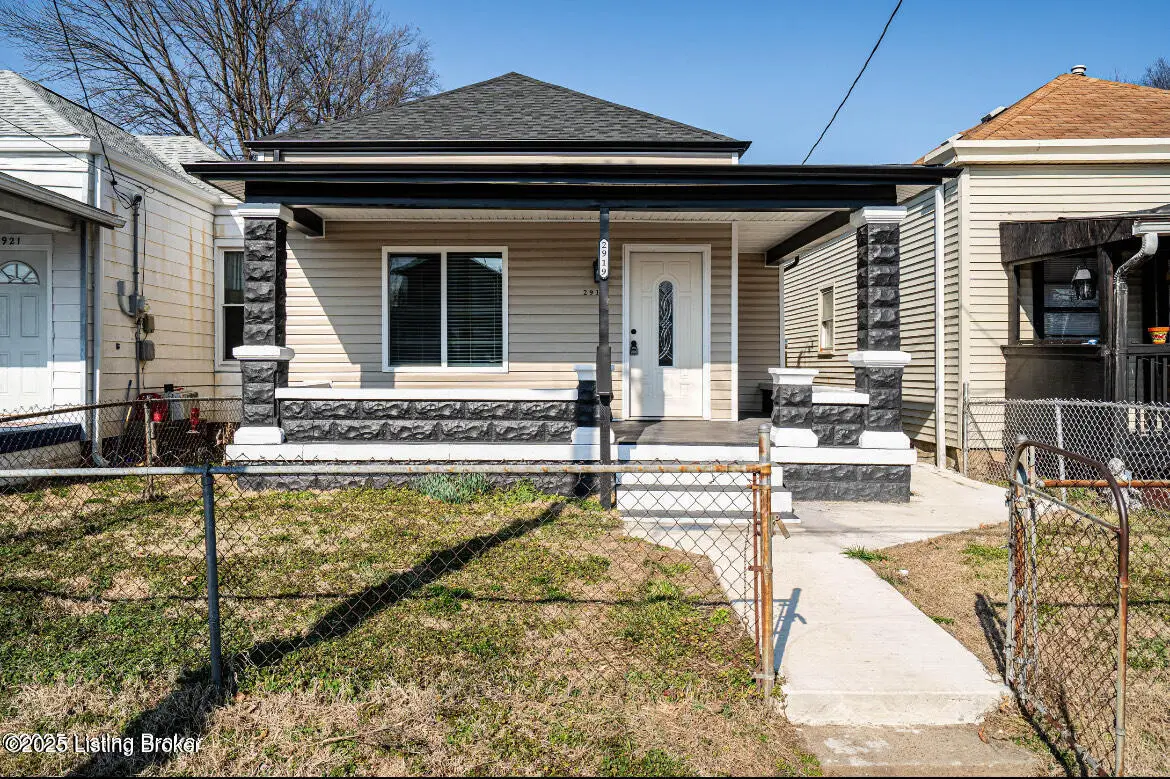 2919 Montgomery St, Louisville, KY 40212 - #1