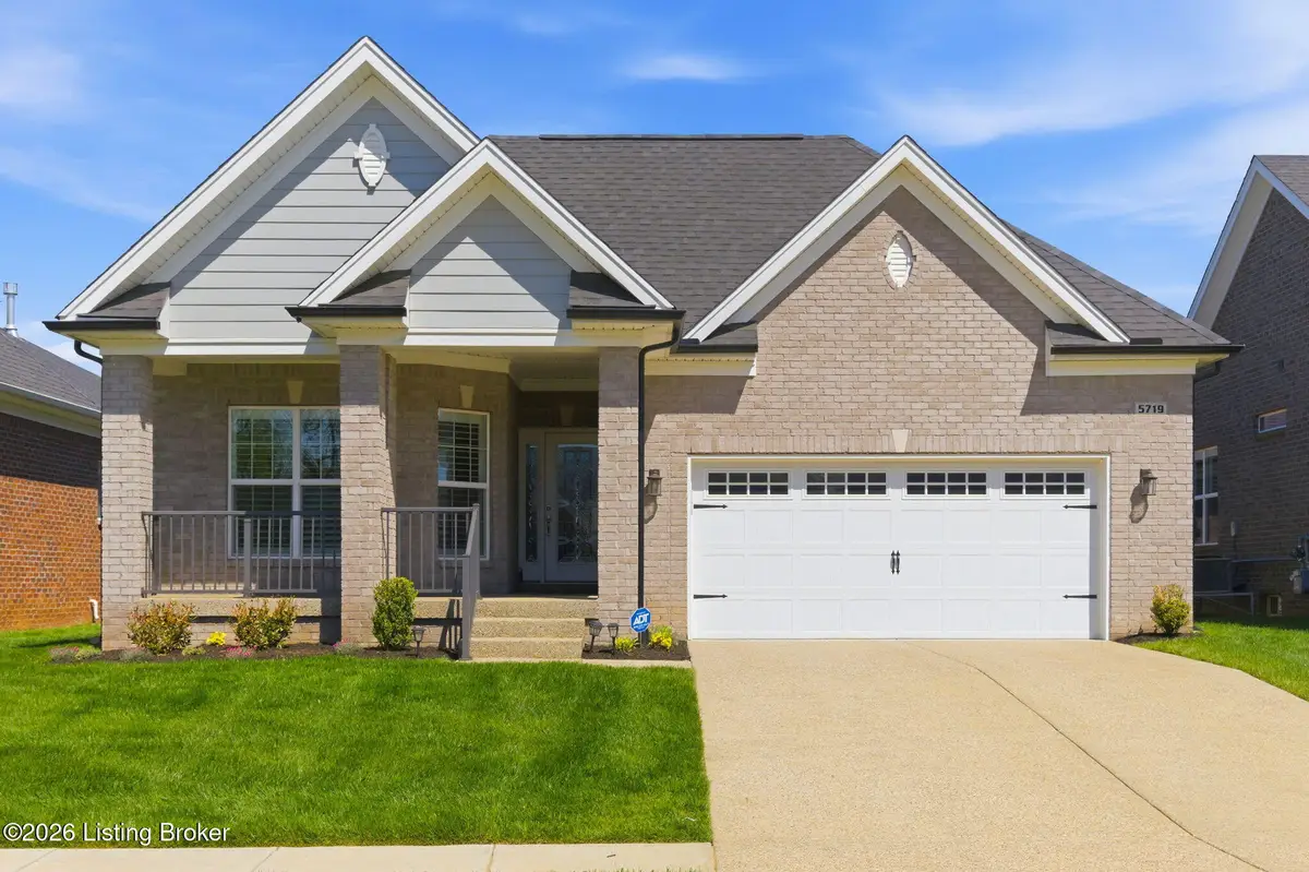 5719 Ruby Falls Dr, Prospect, KY 40059 - #1