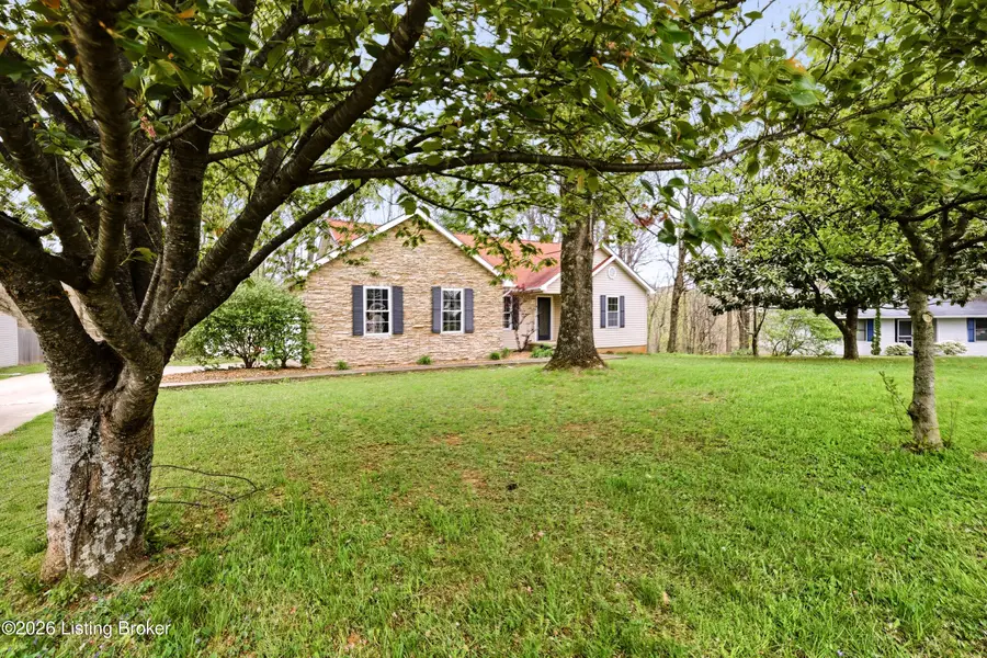 250 Wicker Ln, Brooks, KY 40109 - #2