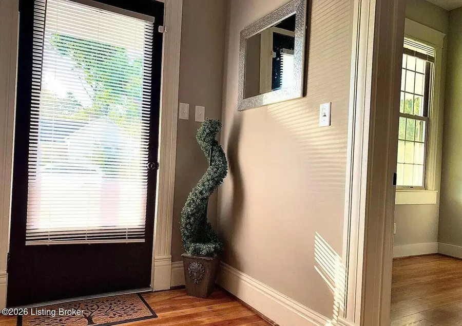 3753 Lentz Ave, Louisville, KY 40215 - #3