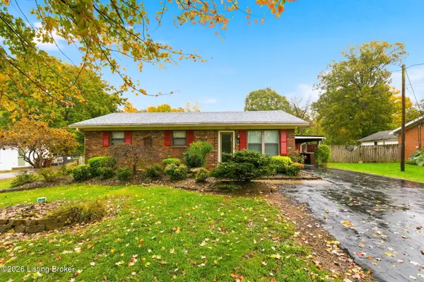 2433 Armstrong Ln, Mt Washington, KY 40047
