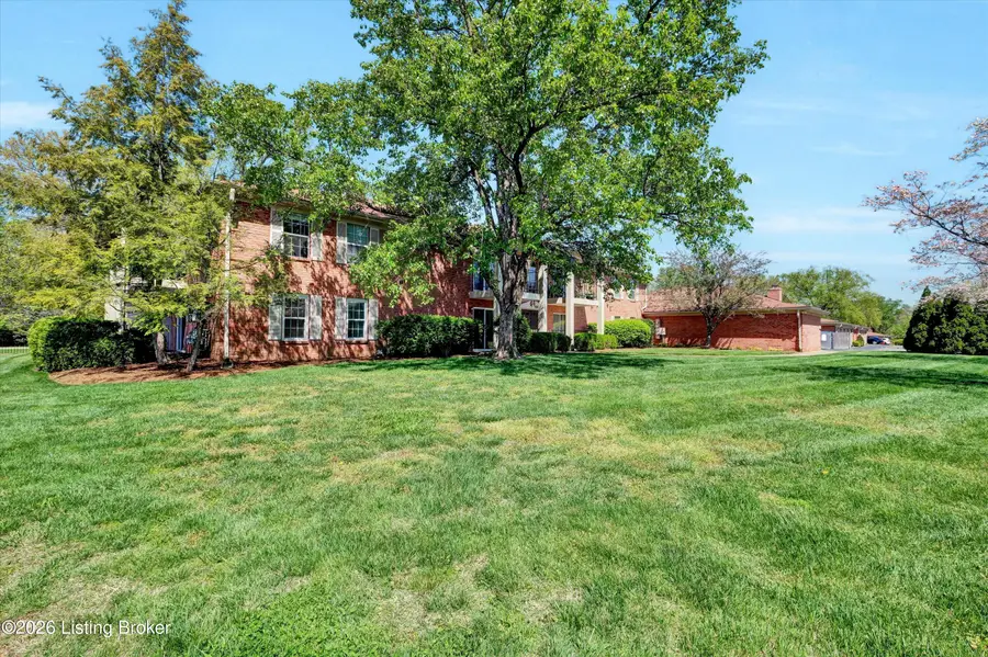 803 Forest Park Rd, Louisville, KY 40223 - #2