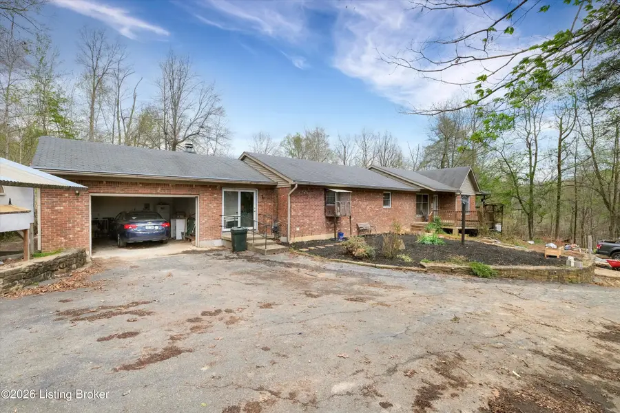 384 Indian Trace, Shepherdsville, KY 40165 - #2