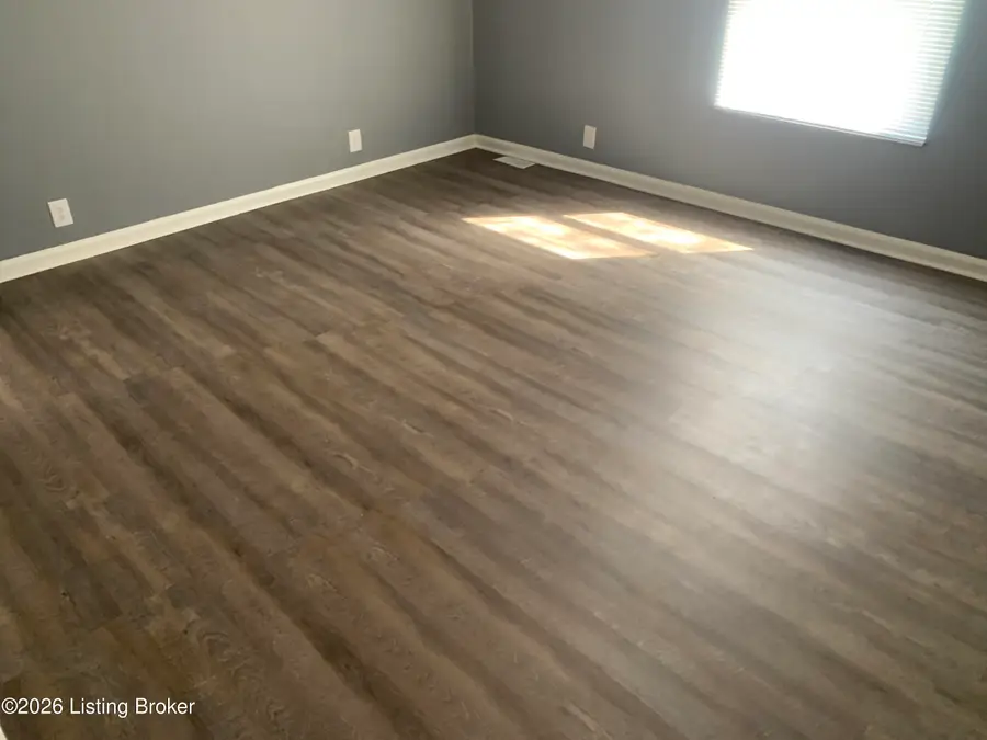2125 S 39th St, Louisville, KY 40211 - #3