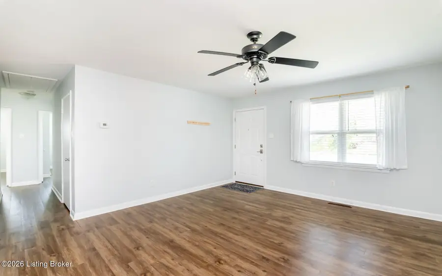 3002 Redbud Ln, Louisville, KY 40220 - #2