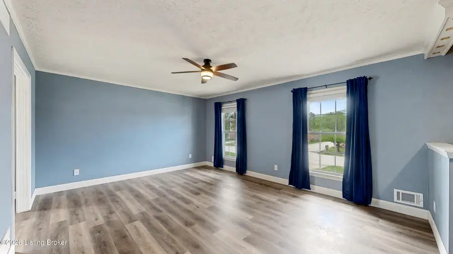 8413 Acme Way, Louisville, KY 40219 - #3