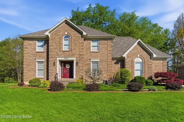 7203 Ben Franklin Ct, Louisville, KY 40214