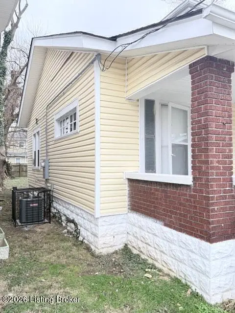 123 S 46th St, Louisville, KY 40212 - #3