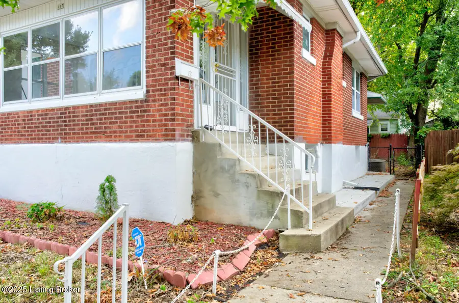 117 S Shawnee Terrace, Louisville, KY 40212 - #2