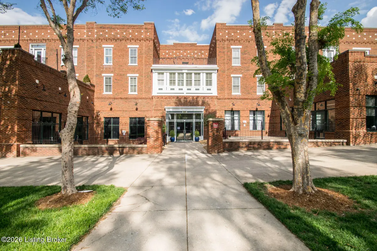 10619 Meeting St #304, Prospect, KY 40059 - #1