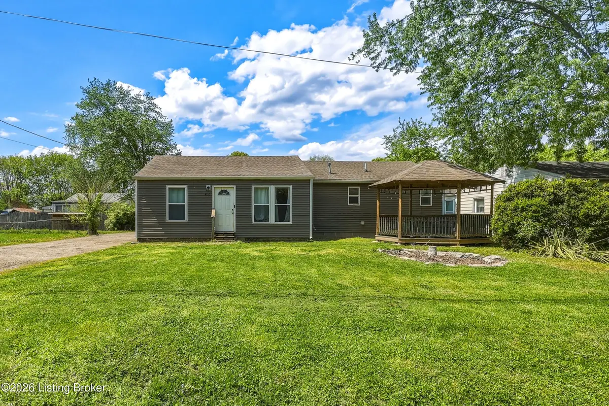 4110 Riedley Rd, Louisville, KY 40216 - #1